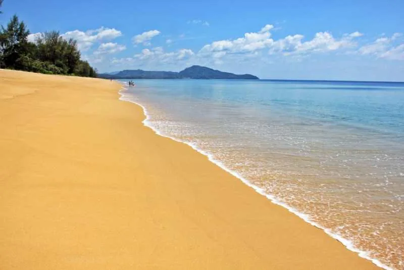 Private taxi from Phuket airport to Mai Khao Beach