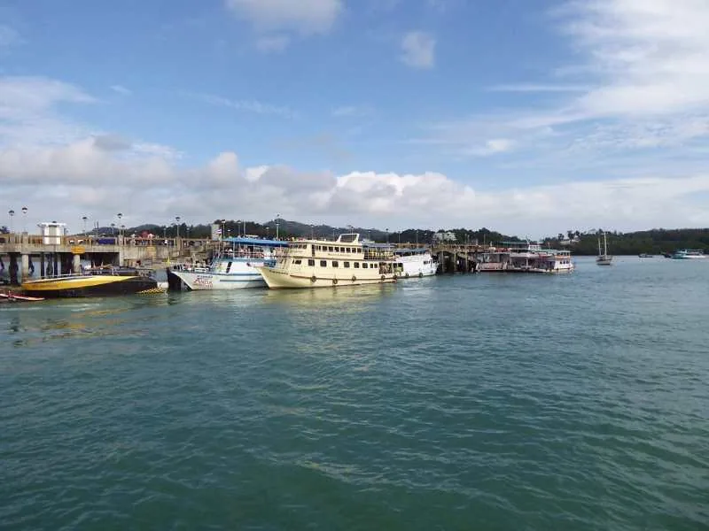 Private taxi from Phuket airport to Ao Po Pier